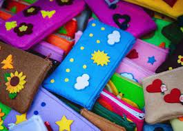 Maybe you would like to learn more about one of these? 9 Hiasan Dinding Dari Kain Flanel Yang Bisa Kamu Coba Buat Sendiri