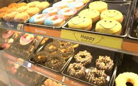 With the dunkin donuts menu you can get a bacon, egg and cheese bagel or a ham, egg, and cheese english muffin with hash browns at any time of the day…even if it's 11pm. Dunkin Donuts Ioi City Mall Sdn Bhd