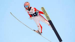 A ce jour, la distance parcourue est encore en attente de validation. Kraft Bat Le Record Du Monde De Saut A Ski Avec 253 5 M