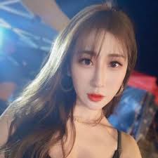 Cici Lee (@CiciBaobei1013)