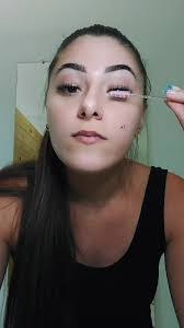 Aline Schuster's Instagram, Twitter & Facebook