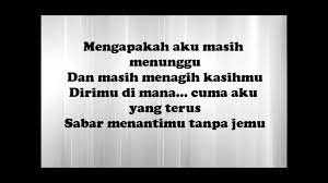 B em dulu kau menumpang kasih a d lalu ku beri harapan f# sekelip mata kau berubah g em g f# oooh… begitulah lumrahnya percintaan. Lestari Sekelip Mata Kau Berubah Lirik Full Hd Chords Chordify