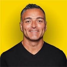 Daniel Blakely's Instagram, Twitter & Facebook