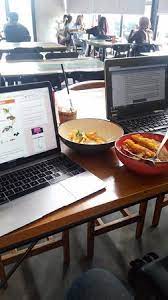 Tempat ngopi yang berada di semarang ada dua lokasi, yakni di semarang selatan dan tembalang. Anak Panah Kopi Semarang Jl Banjarsari Selatan No 48 Restaurant Reviews Photos Phone Number Tripadvisor