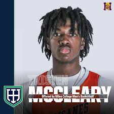 Heathwood Hall Athletics