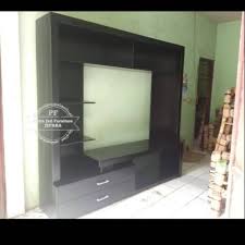 Prank ngajak wik wik di ruang tamu. Lemari Sekat Pajangan Ruang Tamu Jati Bufet Tv Partisi Model Simpel Gratis Ongkir Shopee Indonesia