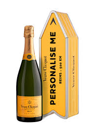 Maybe you would like to learn more about one of these? Veuve Clicquot Yellow Label Brut Personalised City Arrow 75 Cl