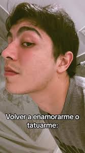 Me he tatuado por cada relación fallida como para cerrar ciclos,asi que  ustedes imaginaran cuantas veces a pasado para tener el brazo asi