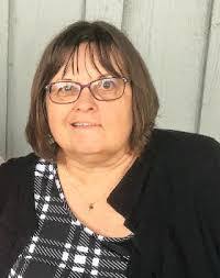 Vicki Lytle's Instagram, Twitter & Facebook