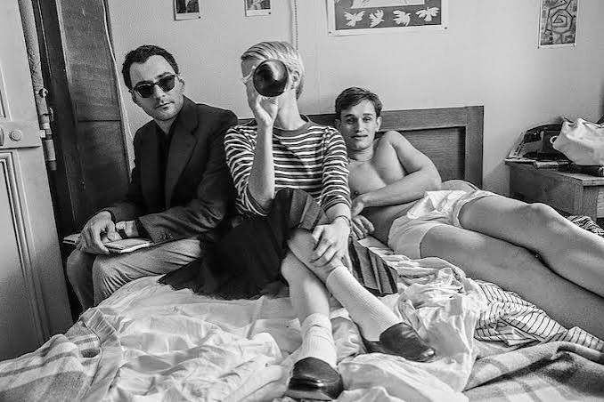 Reimagining Godard's Breathless: The Making of Nouvelle Vague - Netflix  Tudum