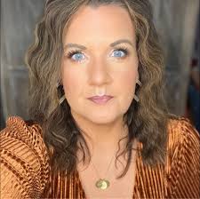 This is the reminder you need to hear today… When you finally stop trying  to manage everyone else, that's when you take your peace and power back.  That's what The Let Them