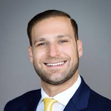 Amazon.com: Leading Advisor Vol. 2: Spotlights