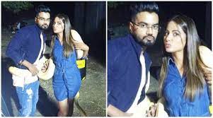 Let's find out some interesting facts about her personal and professional life. This Photo Of Hina Khan Boyfriend Rocky Jaiswal And A Snake Is Going Viral Don T Miss Their Pouts Entertainment News The Indian Express