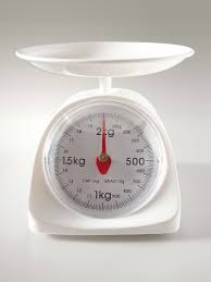 Kitchen scales weigh substances on a much smaller basis than bathroom scales. Measuring Mass Or Weight Measuring Length Weight Volume And Temperature Siyavula