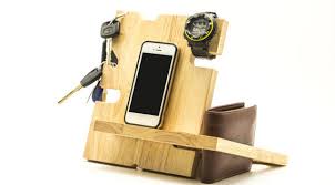 The 49 best gifts for men. Tech Gift Charging Dockcharging Monogram Items Unique Gifts Best Gift Apple Watch Dock Birthday Gift Men Natural Wood Anniversary Gifts Gift æ‰‹ä½œã‚Š