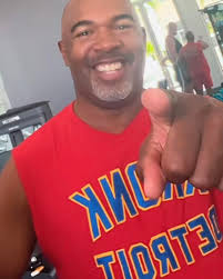 Tyson fury drops big hint that he could be about to make a comeback. Former  unified heavyweight champion Fury was back in the gym with his old trainer  SugarHill Steward today. He