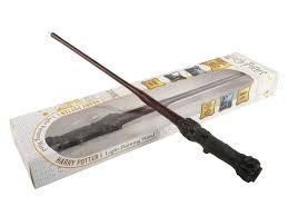 Doch nur wenige sind so wichtig wie der stab von draco malfoy, ohne den. Harry Potter Zauberstab Fur Lichtmalerei Inkl App Lindaxx