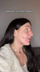 Ashley Croxton's Instagram, Twitter & Facebook