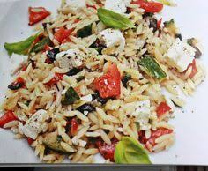 Risoni Salat Mit Feta Und Oliven Rezept Salate Mit Fleisch Rezepte Salat Mit