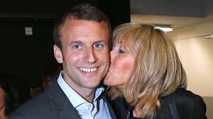 Chacune et chacun a le droit de vivre en sécurité dans notre république. Buku Biografi Istri Presiden Perancis Macron Sebut Buku Erotis Dunia Tempo Co