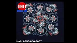 Teknik batik cap ini adalah salah satu teknik pembuatan batik yang dilakukan dengan cara pengecapan motif. 0856 850 3437 Jasa Lukisan Tembok Motif Batik Jogja Igo Mural Youtube