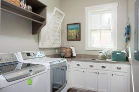The number one rule to successful use is that the pods must be added to the empty washer drum before adding clothes and water. 6 Laundry Room Ideas With Top Loader Washing Machines 2021