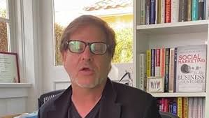 How To Go Viral and Reach Millions: Top Persuasion Secrets from Social  Media Superstars, Jesus, Shakespeare, Oprah, and Even Donald Trump: Romm,  Joseph: 9781944733773: Amazon.com: Books