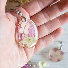 Check spelling or type a new query. Diy Resin Flower Pendants Diy Resin Flowers Resin Flowers Resin Jewelry
