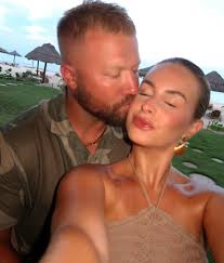 Baby BOY Holderness!!!!! a literal dream to be a boy mom & dad we are so  lucky! 💙