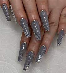 Looking for the best grey nail polish? Grey Nail Art Asgardbanduae