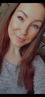 Hello everyone! Last week, Body Positive week, was a hard, sensitive,  serious topic and I know some of my posts were raw and some were shocking,  and probably made you uncomfortable, but