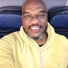 Darrell Murrell's Instagram, Twitter & Facebook