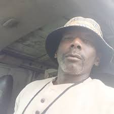 Kiss your thighs baby 💋💋💋💋💋💋💋