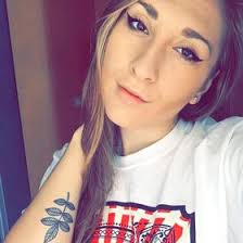 Mackenzie Diane (mackenziesinger)