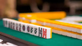 Mahjong by the Sea