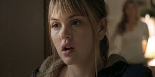 Friday Night Lights: 10 Ways Julie Got Worse And Worse