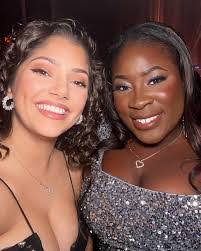 Starr Sherman's Instagram, Twitter & Facebook