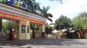 Đồng chí hoàng đăng quang, ủy viên trung ương đảng, phó trưởng ban tổ chức t.ư; Cá»•ng Tá»‰nh á»§y SÆ¡n La Tren Ä'Æ°á»ng Nguyá»…n VÄƒn Linh Tp SÆ¡n La Mapio Net