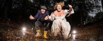 Zu jedem wichtigen punkt verraten sie dir hilfreiche tipps und geben dir vorschläge für interessante motive. Der Hochzeitsfotograf Fur Lebendige Hochzeitsfotografie Z B In Aurich Wilhelmshaven Oldenburg Norderney Leer Und Dtl Weit Fotograf Matthias Lux Der Hochzeitsfotograf Ostfriesland Norderney Wilhelmshaven Und Anderswo