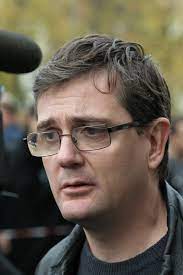 Charlie hebdo | journal satirique, laïque, politique et joyeux ! Charb Wikipedia