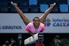 Jul 29, 2021 · rebeca andrade's career has been marked by injuries — more precisely three knee surgeries in recent years — but this thursday, the athlete won the first olympic medal in women's artistic gymnastics in brazil by competing in the final of the general individual event in brazil. Rebeca Andrade Fez Bonito E Se Classifica Para Olimpiadas Diario Do Fla