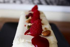 Nougat Glace Nougat Glace Dessert Fraise Petit Dessert