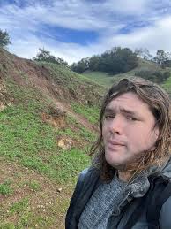 New streamer seeking support