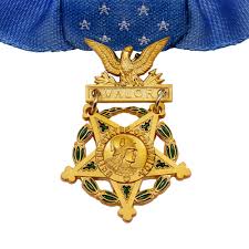 The star is surrounded by a green enameled laurel wreath, edged in gold. U S Department Of Defense Experience Honors For Valor