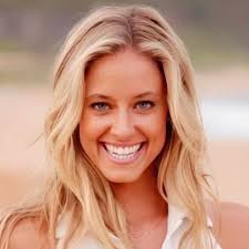 Felicity Newman Parata's departure from Home and Away