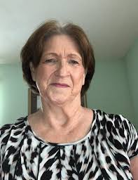 Wanda Tedder's Instagram, Twitter & Facebook