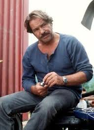 1970) a následné navazující sérii filmů schimanski je to už potřetí, co uvádí své datum narození, ale pokaždé je jiné. 24 Goetz George Sensationell Ideen Goetz George Schimanski Tatort