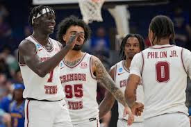 College Basketball Transfer Portal: Sherell and Bol Bowen Enter, Kentucky Targets