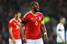 L'équipe du pays de galles de football (en gallois : International Pays De Galles Le Capitaine Williams Incertain Pour Le Quart