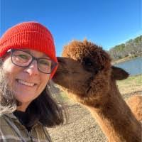 Jasmine Buck's Instagram, Twitter & Facebook